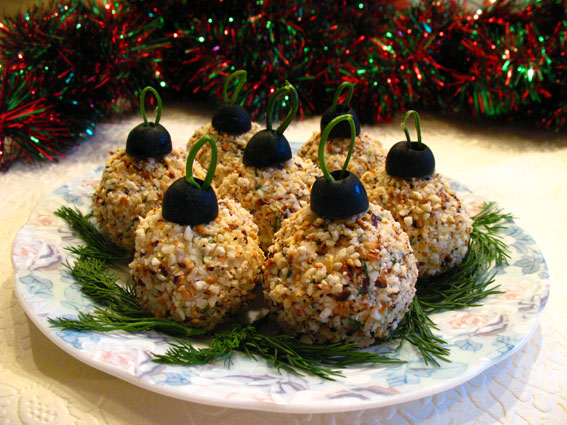 christmas appetizers ornaments balls cream cheese walnuts
