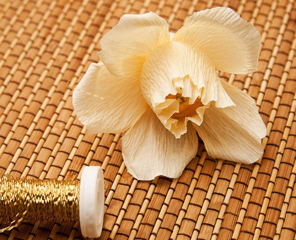 diy ferrero rocher flower bouquet crepe paper crafts