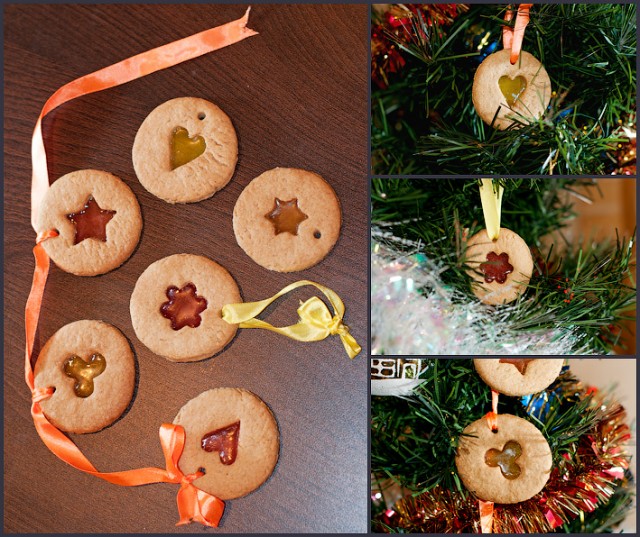 edible-christmas-tree-ornaments-gingerbread-cookies-jelly-heart