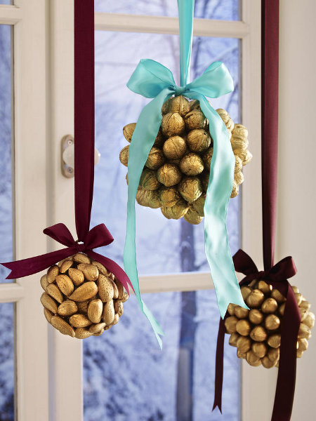 homemade-christmas-tree-ornaments-gold-nuts-almonds-foam-balls