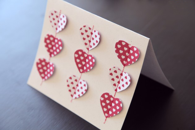 DIY Valentine's Day Cards tutorial sewing hearts different pattern red  white