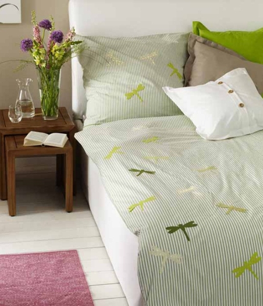  homemade Mother's day gift ideas  summer bedding dragonflies spring mood