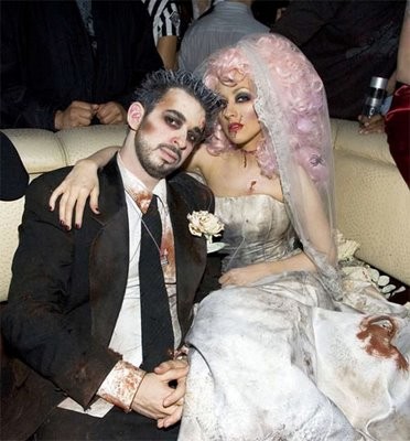 Halloween-Costumes-of-the-stars-Christina-Aguilera