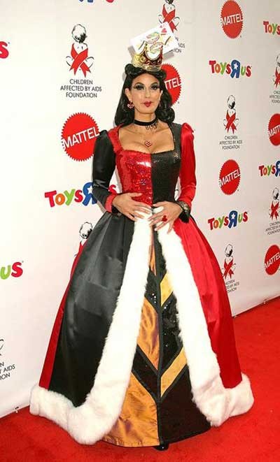 Halloween-Costumes-of-the-stars-Teri-Hatcher