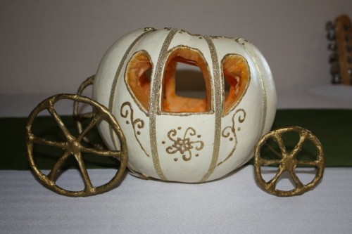 How-to-make-a-pumpkin-carriage-diy-masters-007