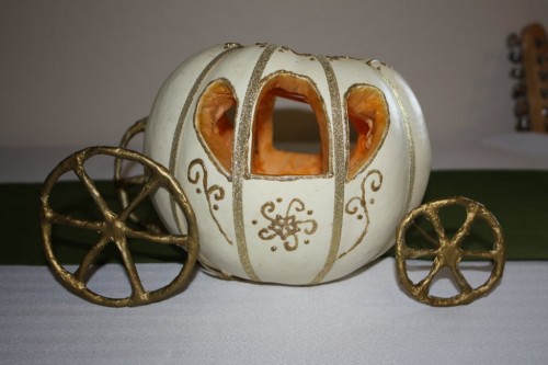 How-to-make-a-pumpkin-carriage-diy-masters-007