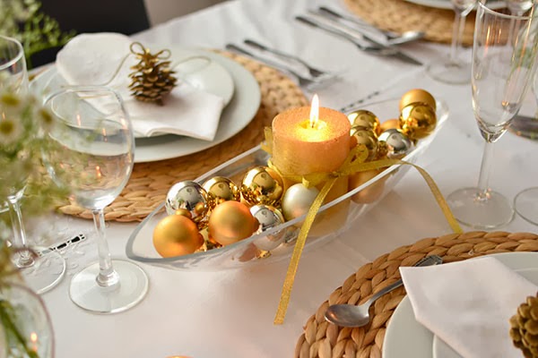 40-ideas-for-christmas-candles-on-table-0002