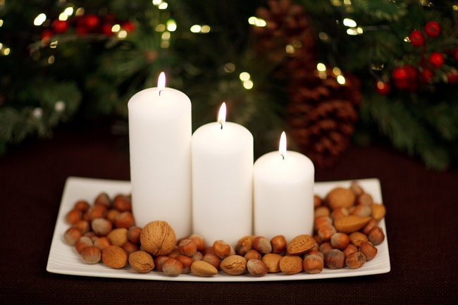 40-ideas-for-christmas-candles-on-table-00022