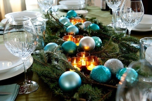 40-ideas-for-christmas-candles-on-table-0005