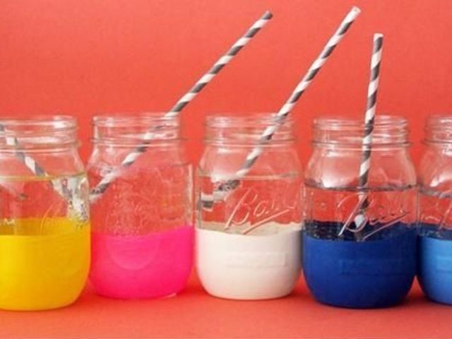 To-make-fresh-jars-for-storage