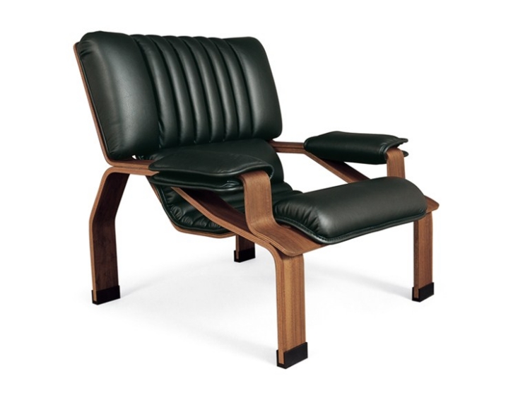 28-Designer-chair-perfect-fireplace-area-cigar-lounge-SUPERLEGGERA-B-LINE