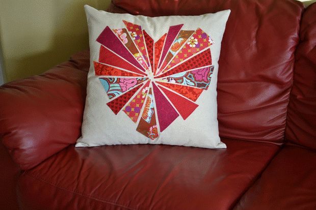 bursting-heart-pillow-valentines-day-002