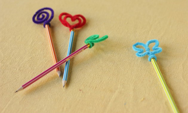 valentines day crafts kids easy projects class pencils pipe cleaners