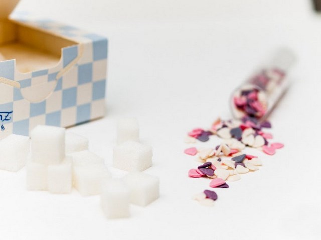 Valentine's Day gift ideas sugar cubes little candies needed products
