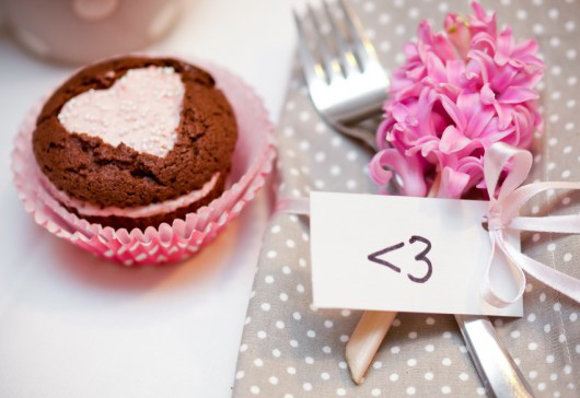 valentines-day-gift-muffins-strawberry-cream