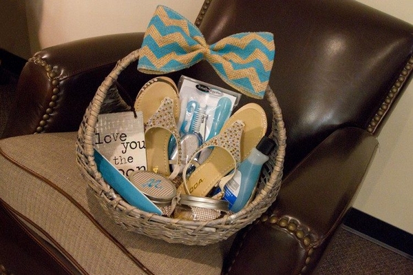 christmas-gift-basket-ideas-a-perfect-gift-for-friends-and-family-img013