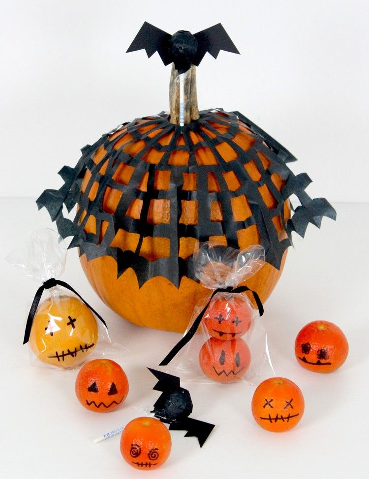 creative-ideas-and-instructions-for-halloween-candy-wrappers-diy-masters-img018