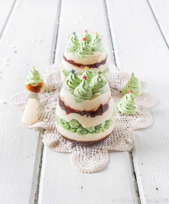 christmas-mess-with-christmas-tree-meringues-diy-masters-img008